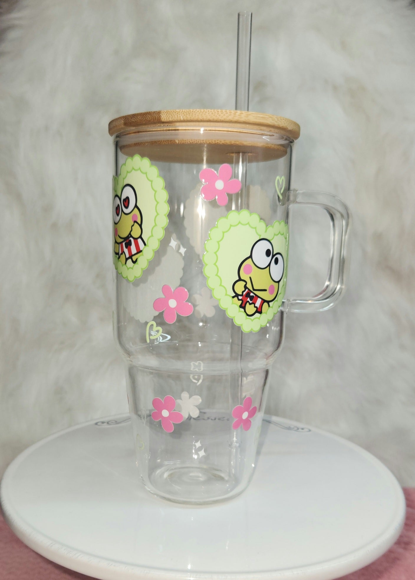 32oz Keroppi Glass Tumbler with Bamboo lid
